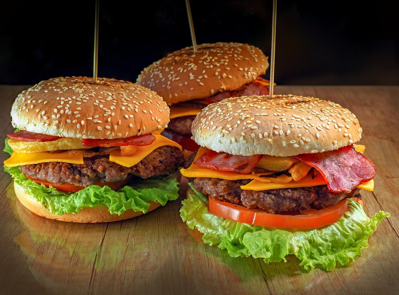 Porady dotyczące przyrządzania burgerów wołowych w piekarniku