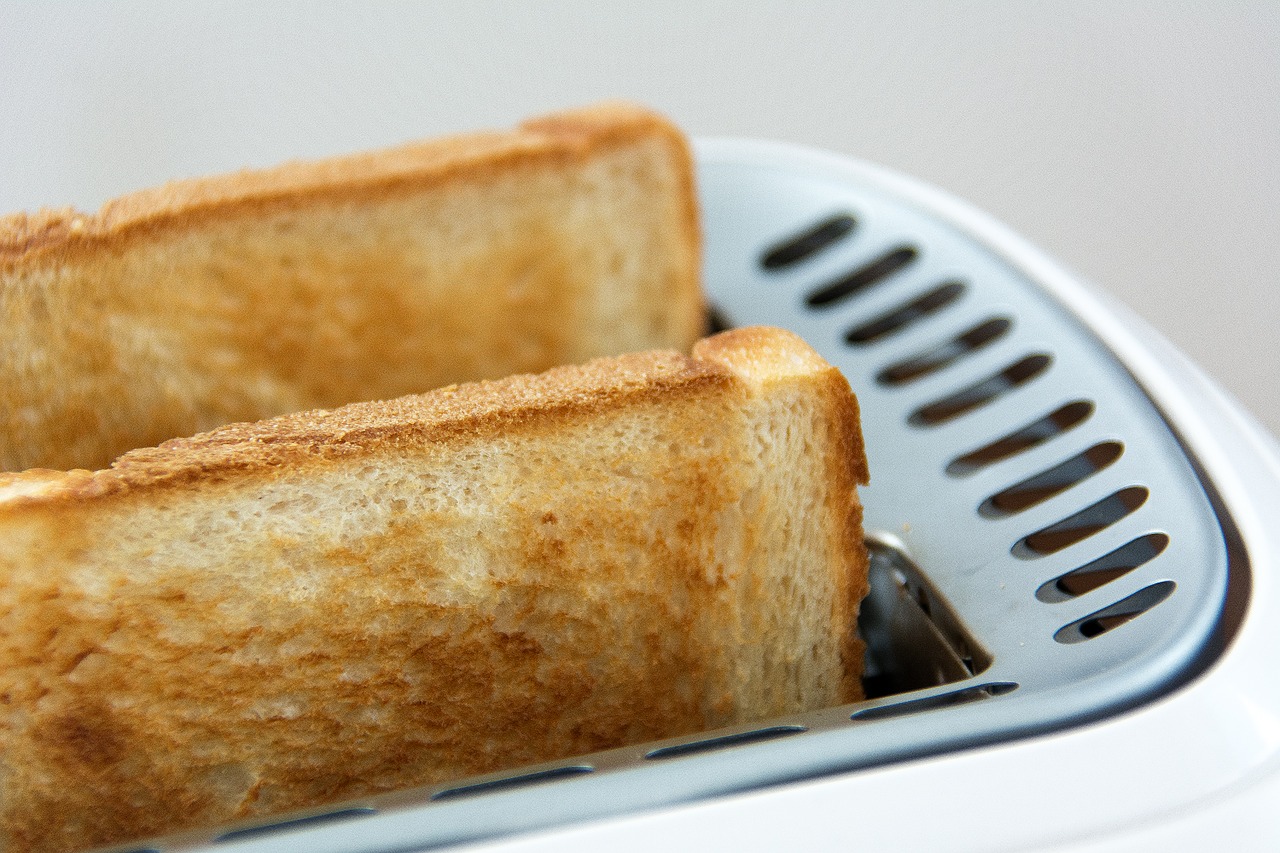 Jak zrobić tosty z masłem orzechowym Przepis.